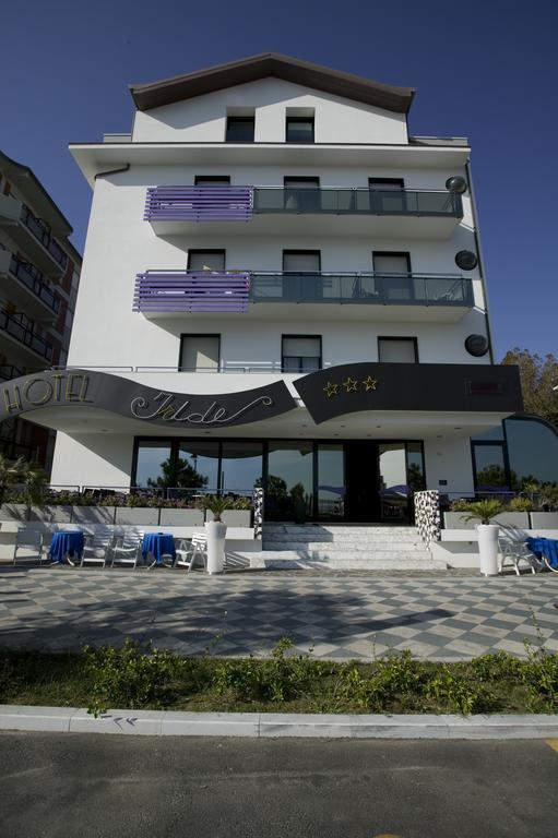 Hotel Iride & Spa Чезенатико Экстерьер фото